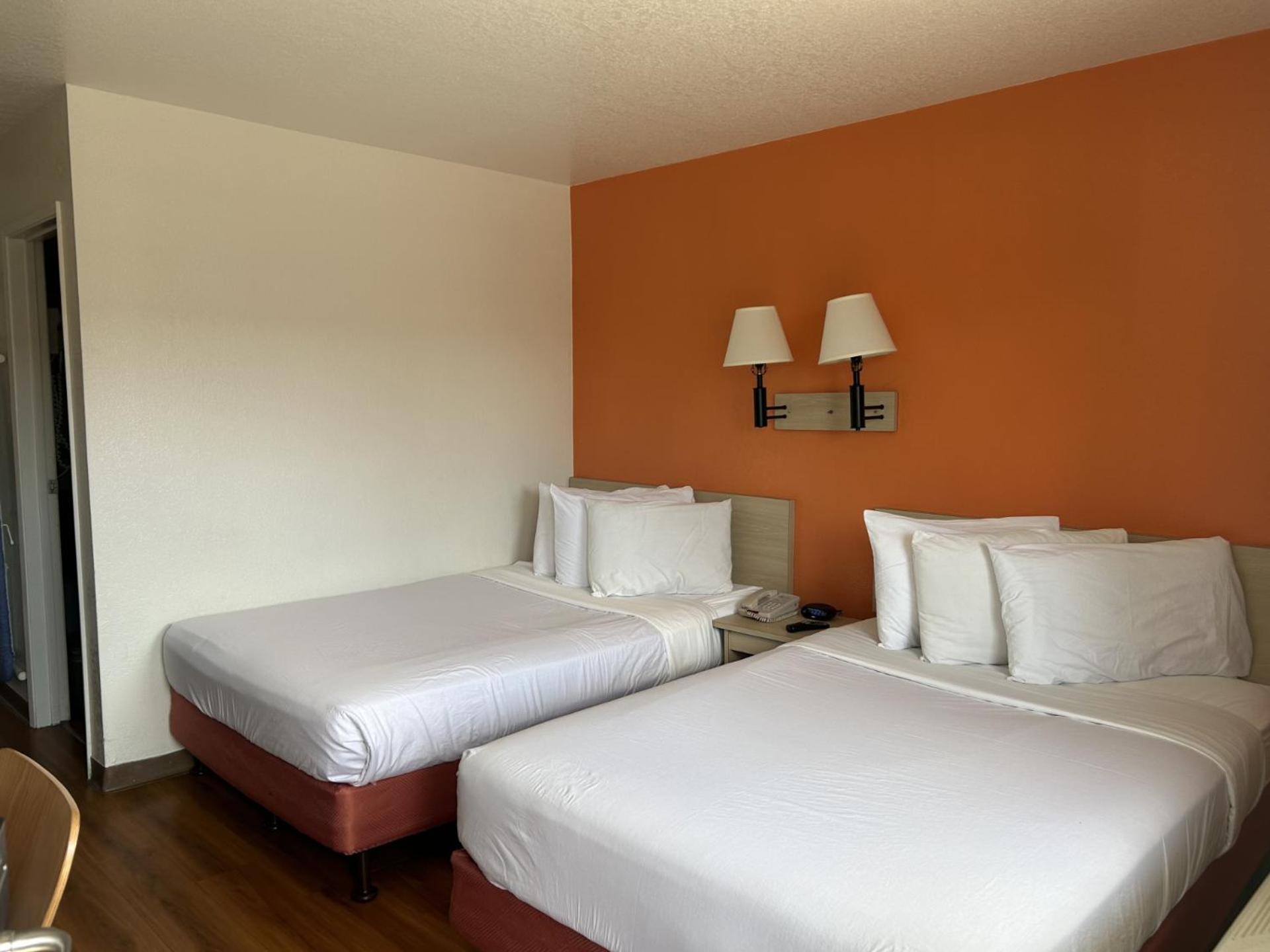 Hotel 6-stanton, Ca Stanton
