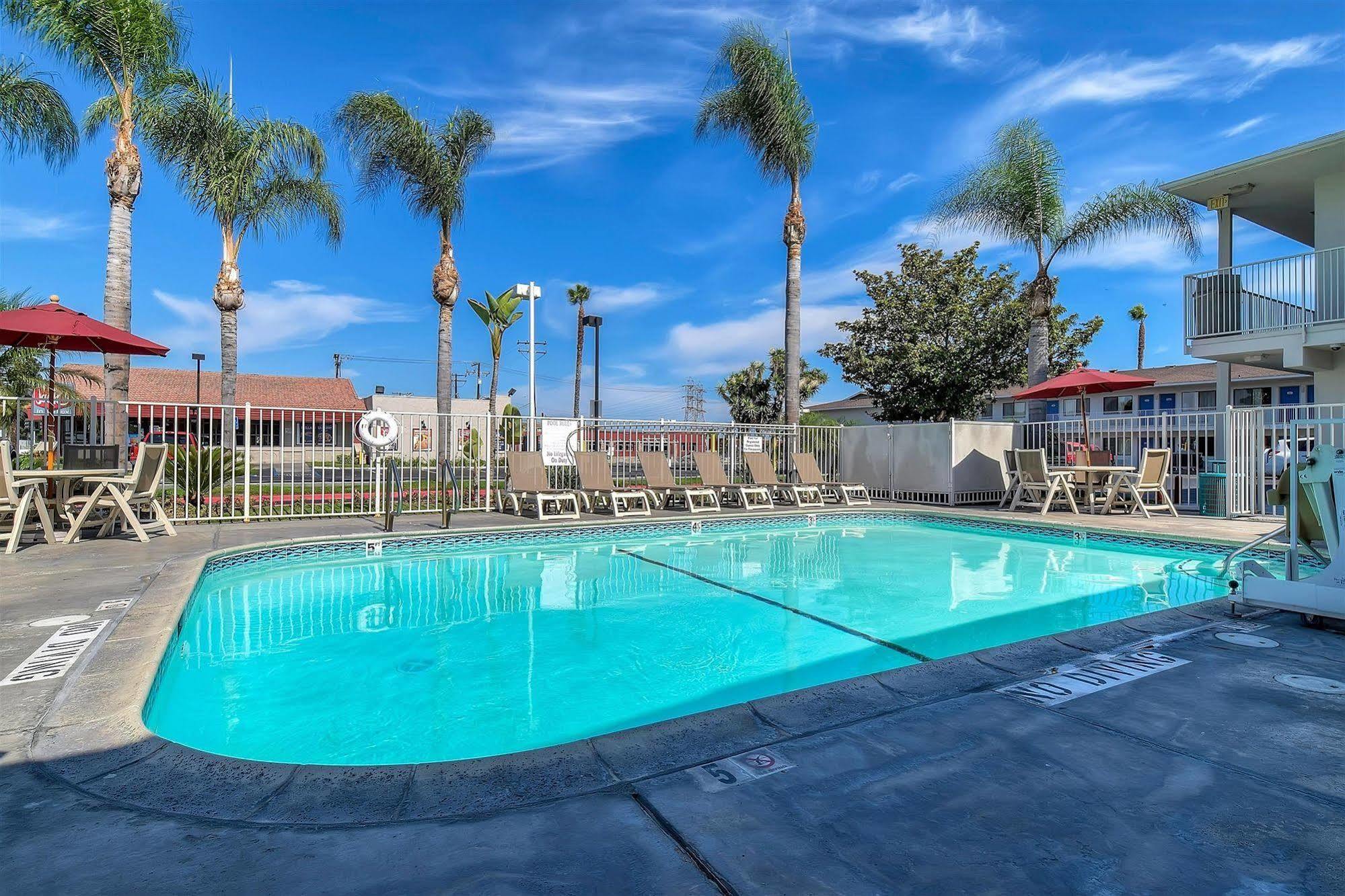 Hotel 6-stanton, Ca Stanton